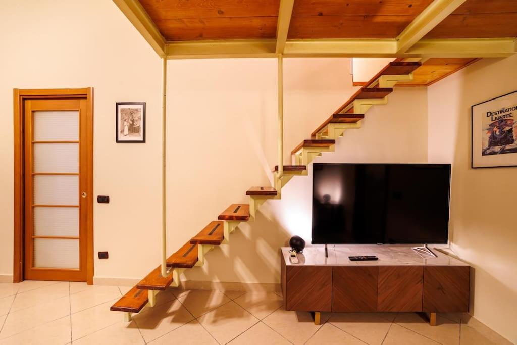 The San Gregorio Armeno Apartment By HouseinNapoli Dış mekan fotoğraf